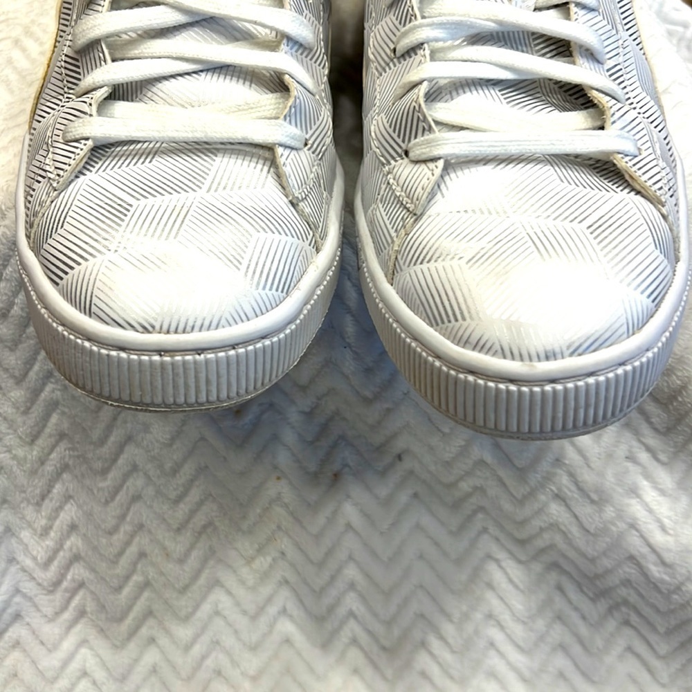 Puma men’s basket classic sneakers, size 12 - Picture 9 of 10